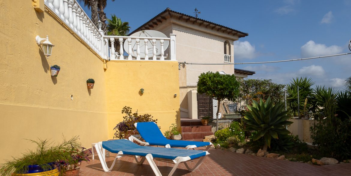 156013-villa-for-sale-in-algorfa-30163338-large