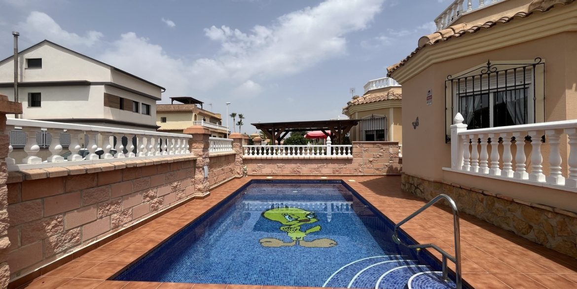 156040-villa-for-sale-in-almoradi-30177460-large