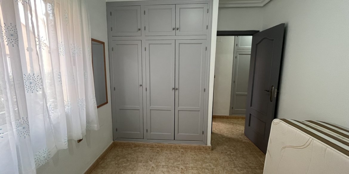 156040-villa-for-sale-in-almoradi-30177485-large