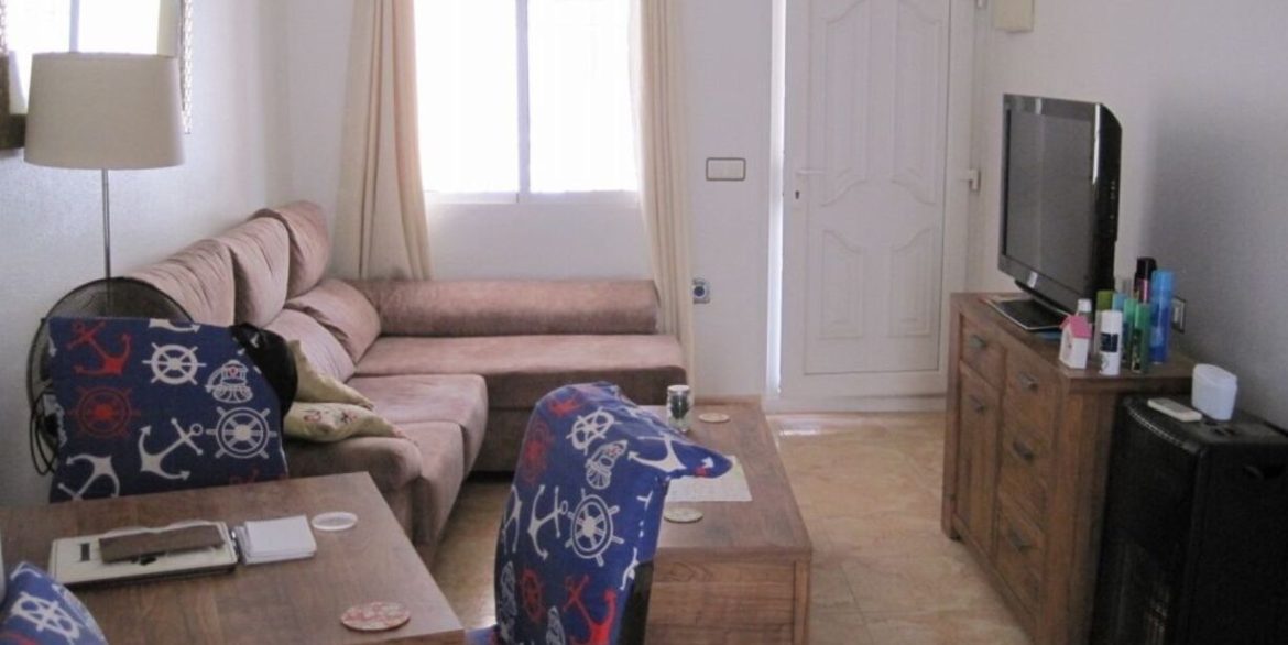 156041-townhouse-for-sale-in-torrevieja-30179724-large