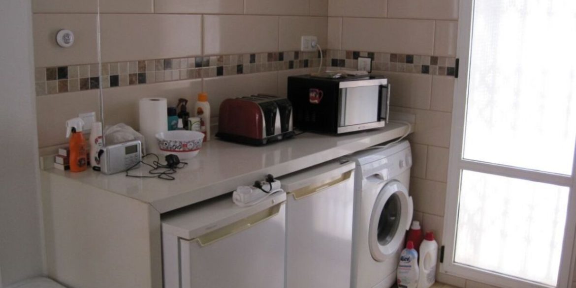 156041-townhouse-for-sale-in-torrevieja-30179734-large