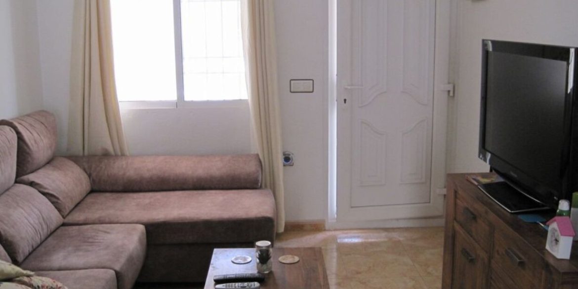 156041-townhouse-for-sale-in-torrevieja-30179737-large