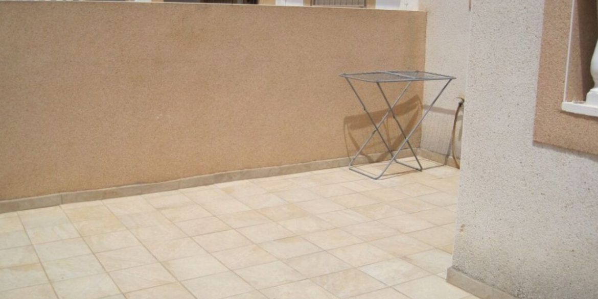 156041-townhouse-for-sale-in-torrevieja-30179739-large