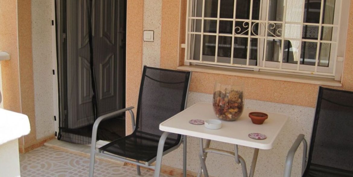 156041-townhouse-for-sale-in-torrevieja-30179740-large