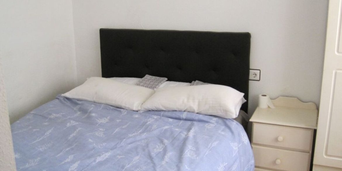 156041-townhouse-for-sale-in-torrevieja-30179743-large