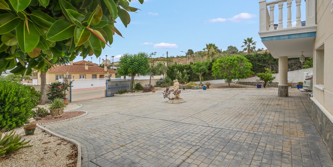 157231-villa-for-sale-in-algorfa-30297769-large