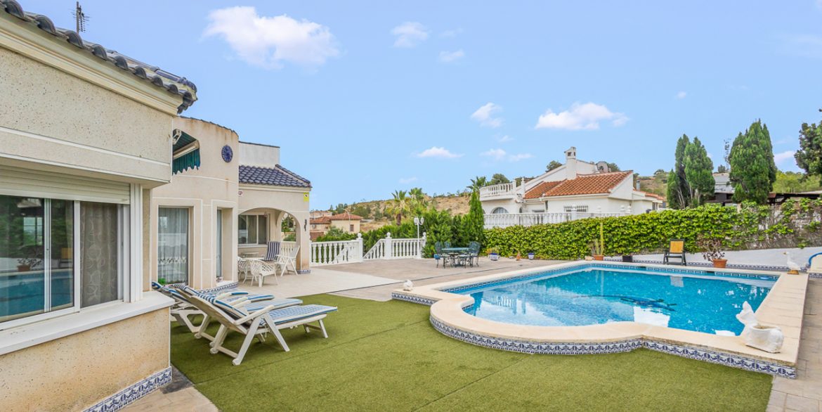157231-villa-for-sale-in-algorfa-30297778-large