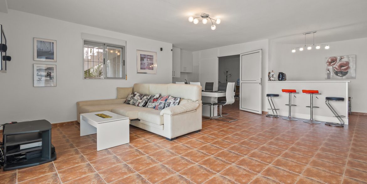 157231-villa-for-sale-in-algorfa-30297786-large