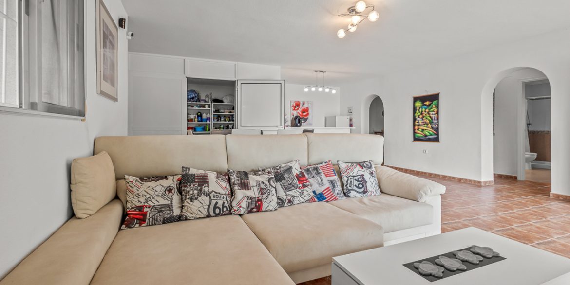 157231-villa-for-sale-in-algorfa-30297787-large