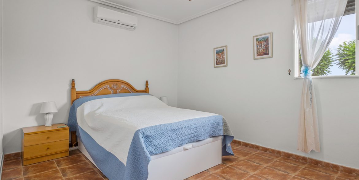 157231-villa-for-sale-in-algorfa-30297793-large