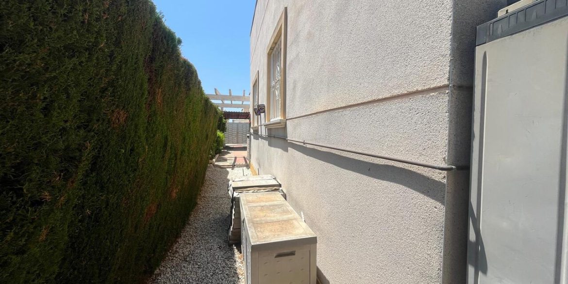 157460-villa-for-sale-in-algorfa-30371224-large