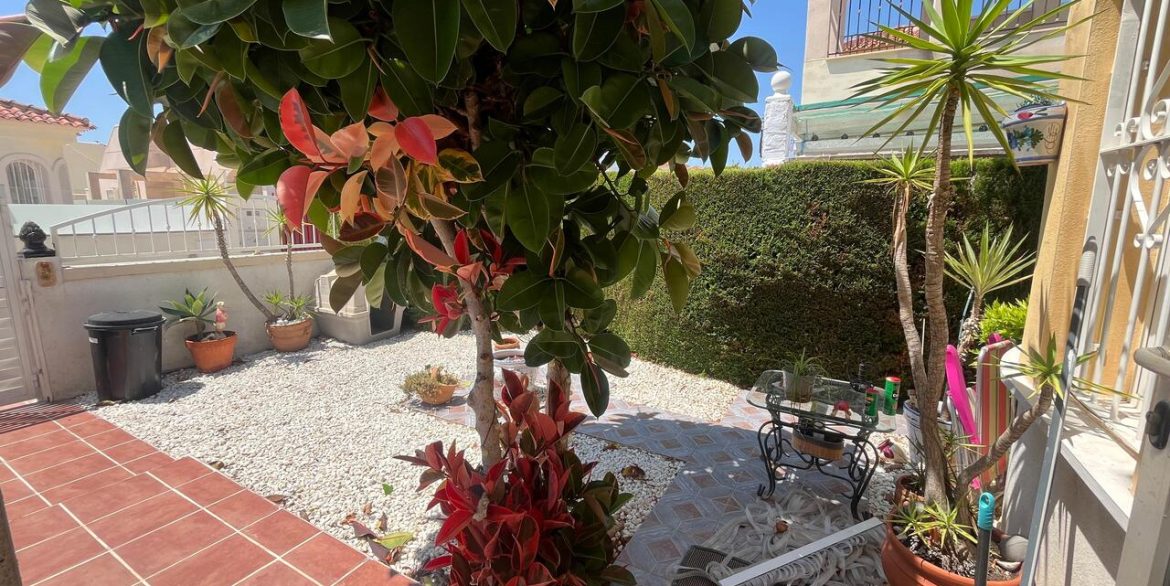 157460-villa-for-sale-in-algorfa-30371238-large