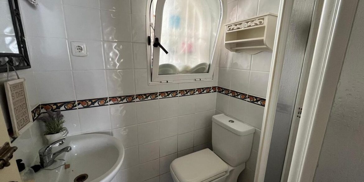 157460-villa-for-sale-in-algorfa-30384605-large