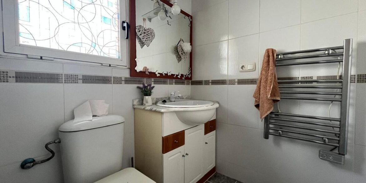 157460-villa-for-sale-in-algorfa-30384624-large