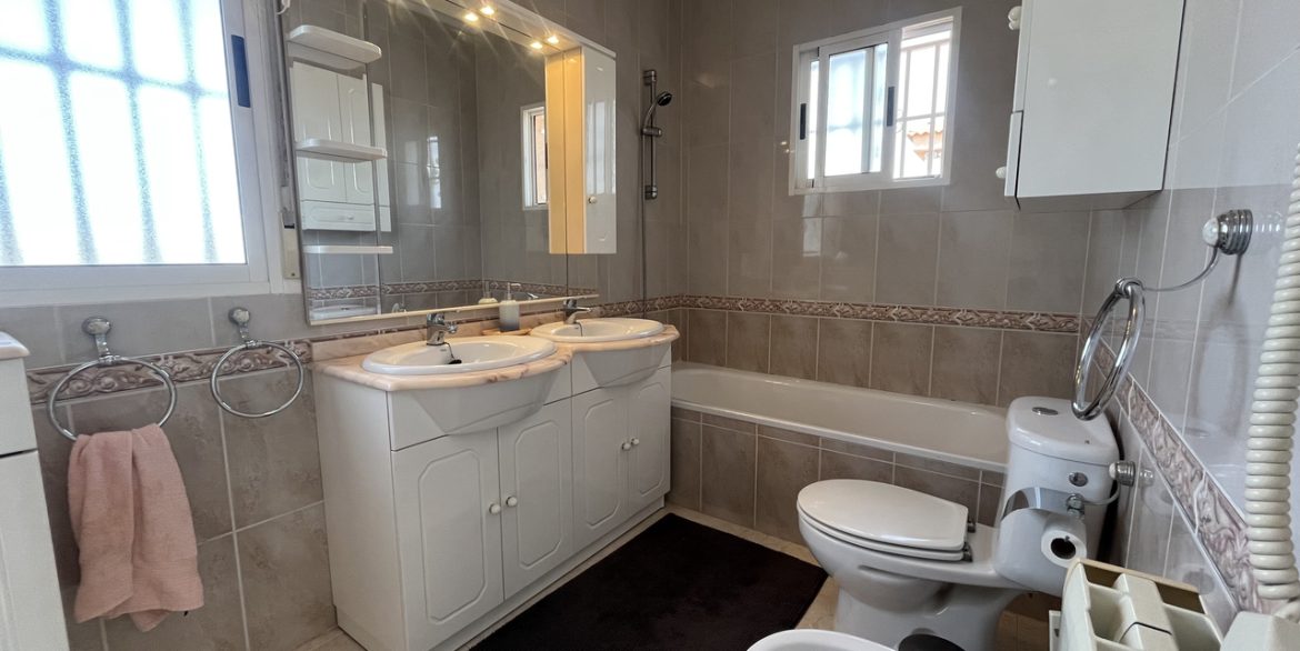 157681-townhouse-for-sale-in-algorfa-30464258-large