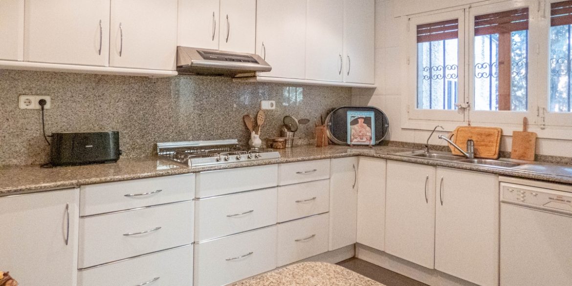 5791_stunning_detached_villa_in_campoamor_240423145229_tn_p1140046_2
