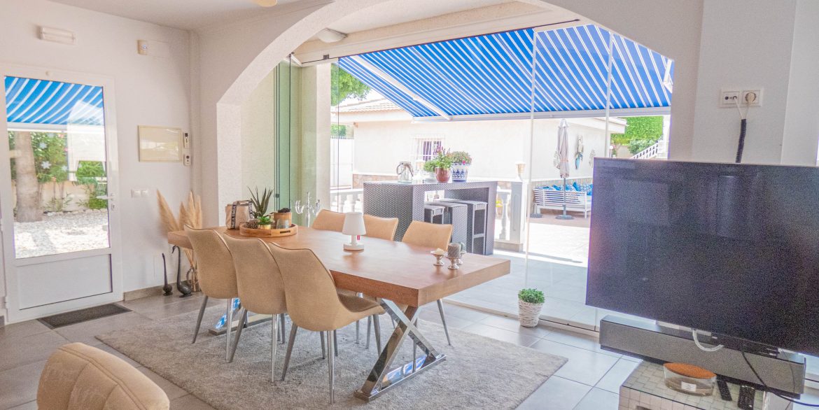 6110_an_amazing_villa_for_sale_in_quesada_with_summer_house_050723160730_p1140662