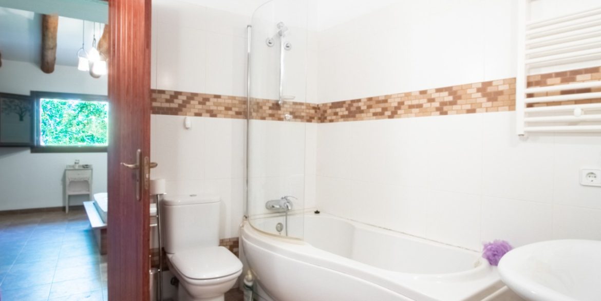 6337_traditional_reformed_spanish_farmhouse_near_ibi_010923130556_resale_villa_ibi_22617_xl