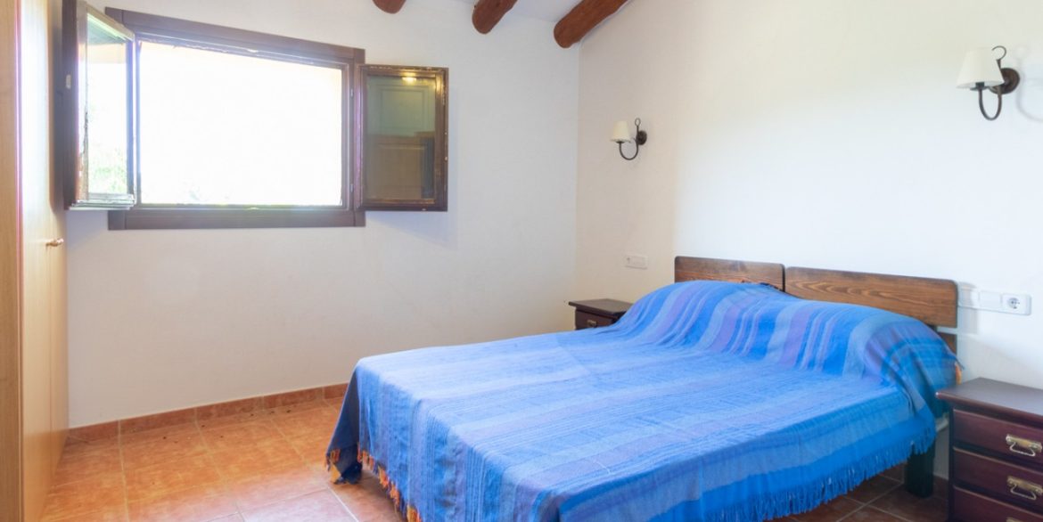 6337_traditional_reformed_spanish_farmhouse_near_ibi_010923130557_resale_villa_ibi_22645_xl