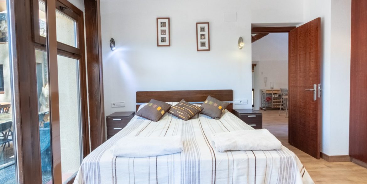 6337_traditional_reformed_spanish_farmhouse_near_ibi_010923130559_resale_villa_ibi_24758_xl
