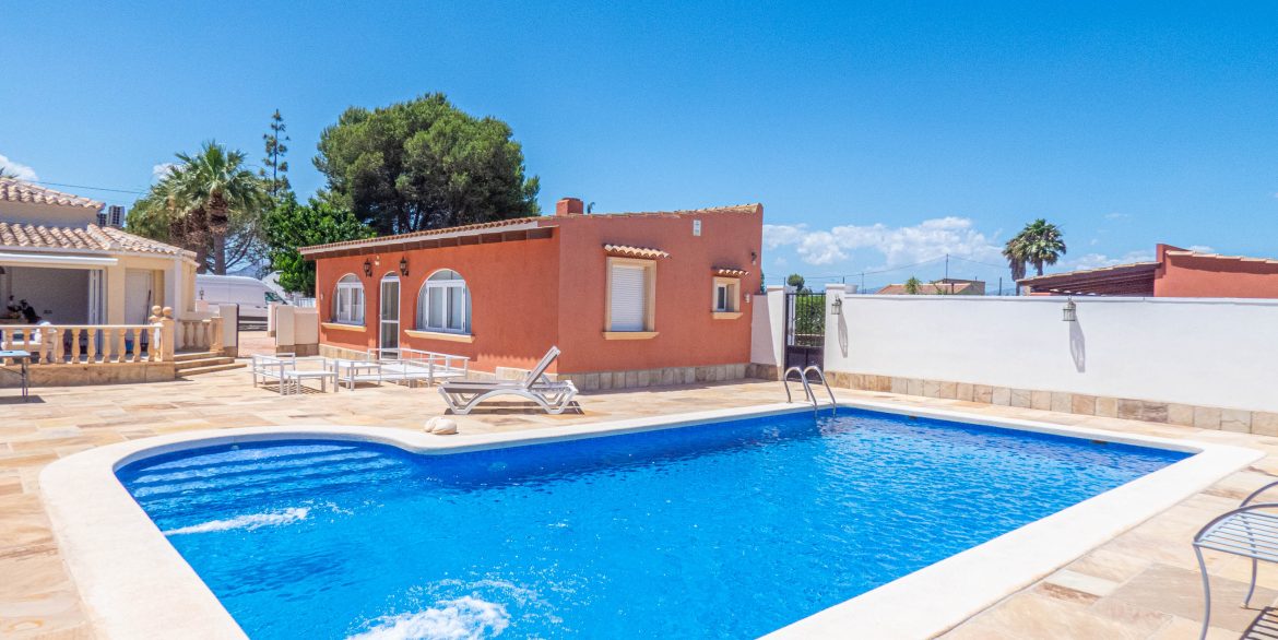 7667_countryside_villa_with_stables_240624144105_p1190604