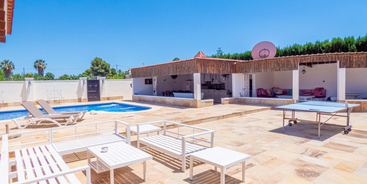 7667_countryside_villa_with_stables_240624150046_p1190585