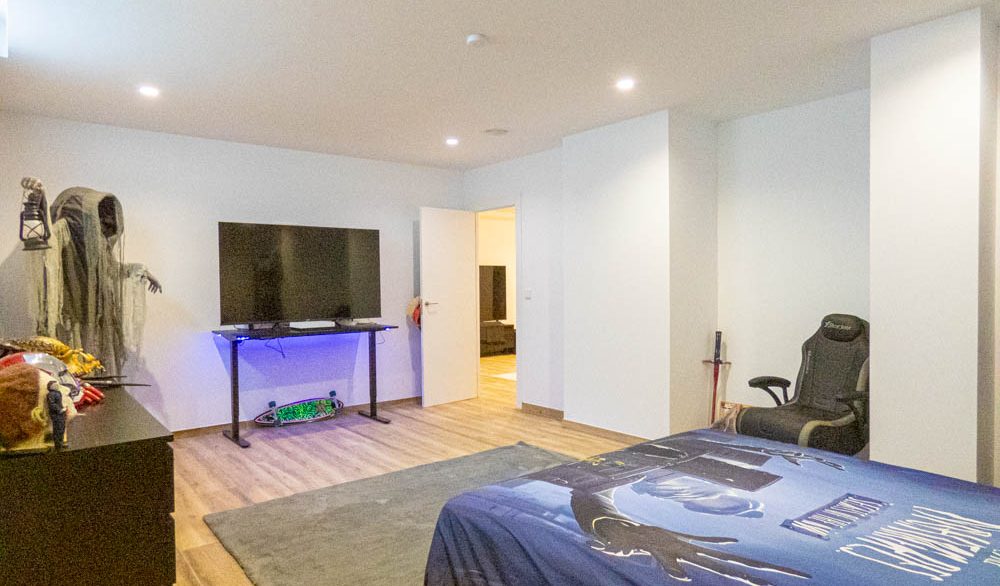 7825_amazing_modern_resale_villa_for_sale_150724101632_p1200311
