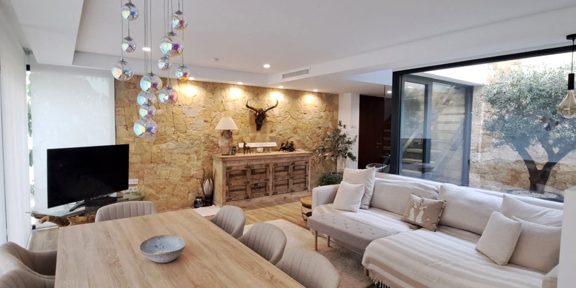 7825_amazing_modern_resale_villa_for_sale_170325135526_a12