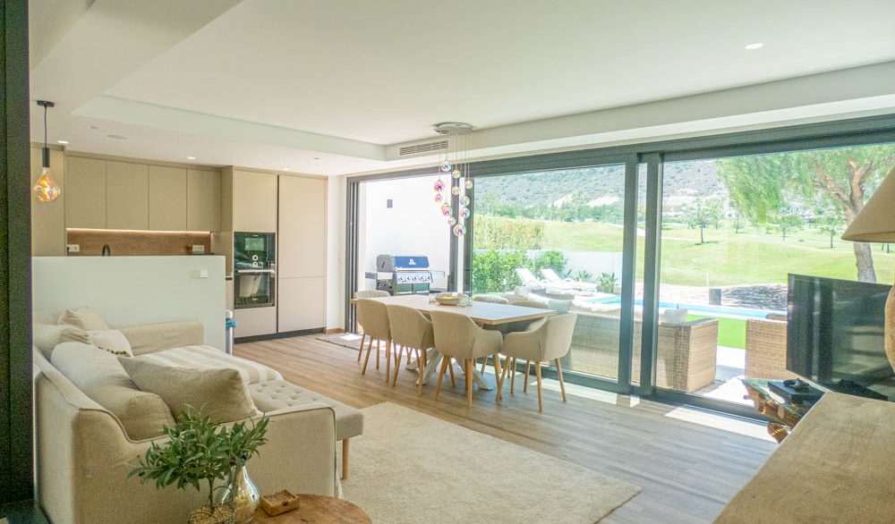 7825_amazing_modern_resale_villa_for_sale_170325150116_p1200329