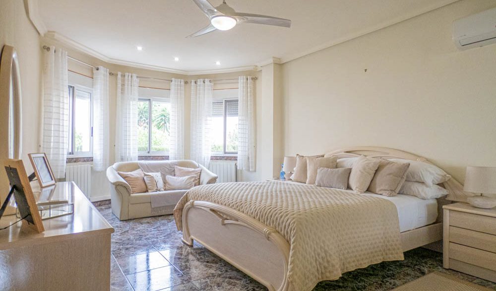 8050_two_amazing_villas_on_one_plot_in_orihuela_250924161430_p1210060