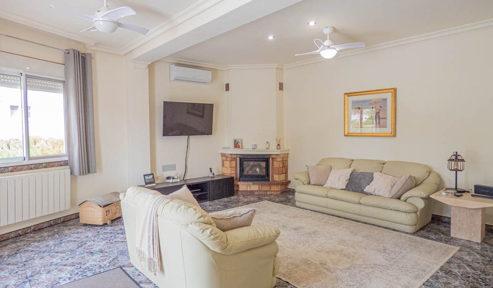 8050_two_amazing_villas_on_one_plot_in_orihuela_250924161430_p1210105
