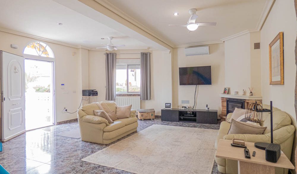 8050_two_amazing_villas_on_one_plot_in_orihuela_250924161432_p1210107
