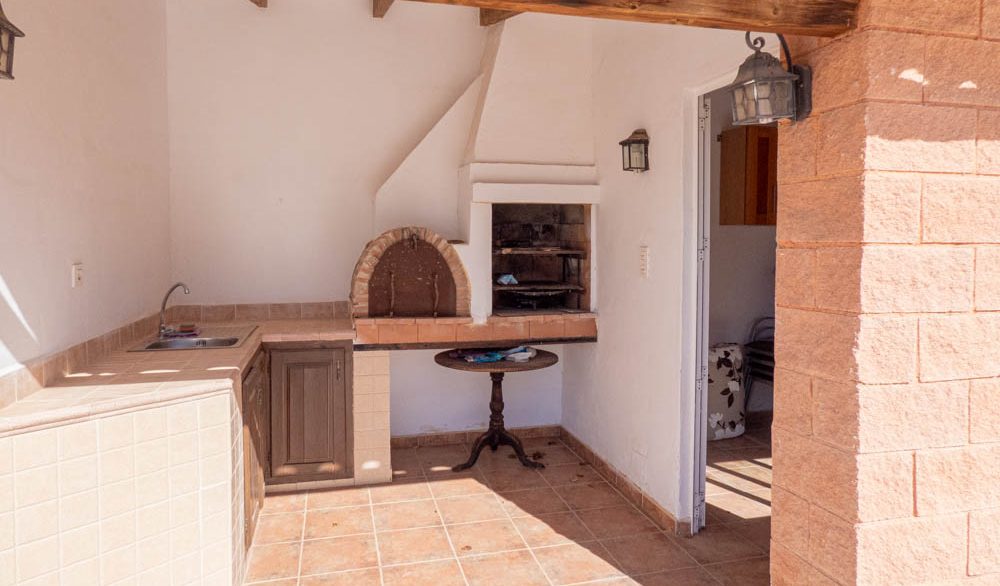 8361_stunning_villa_in_rafal_051224124546_p1200872