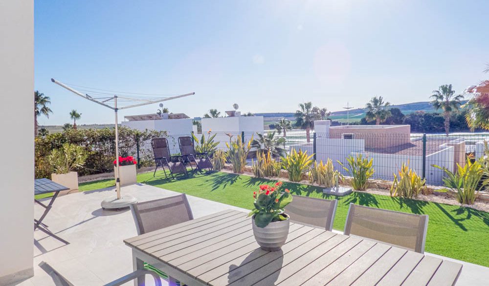 9187_beautiful_villa_on_la_finca_golf_resort_060225152603_p1220778