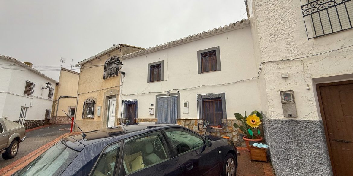 town-house-chirivel-nwd6014-4