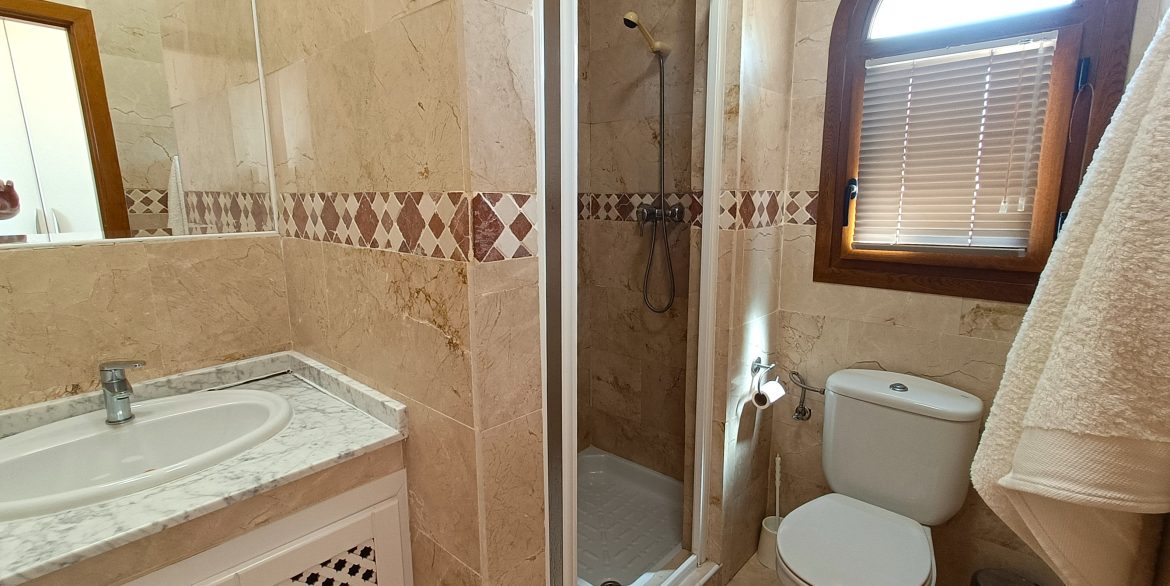 11162_beautiful_linked_detached_villa_060925114942_mas_6