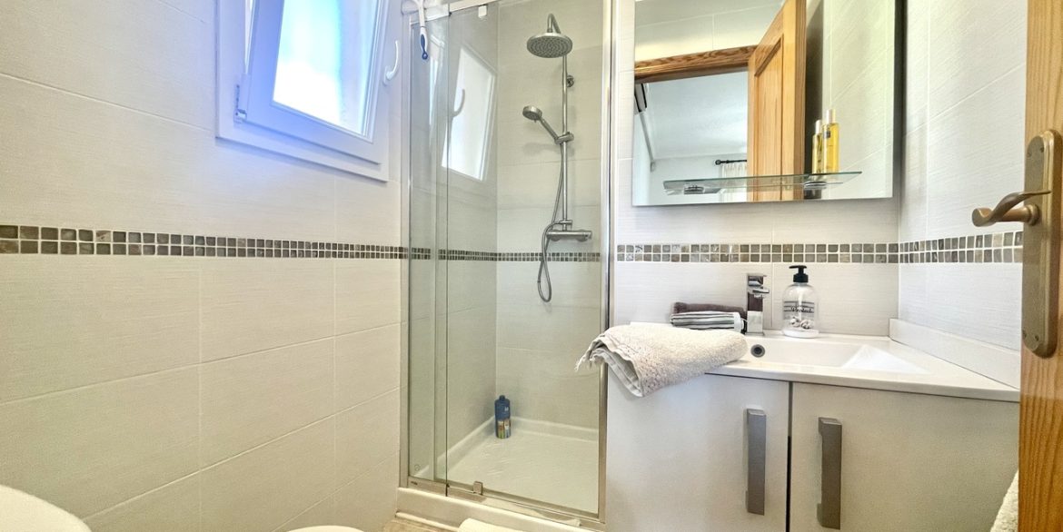 157948-villa-for-sale-in-algorfa-30547931-large