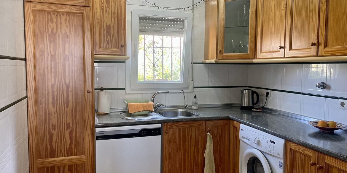 157948-villa-for-sale-in-algorfa-30547955-large