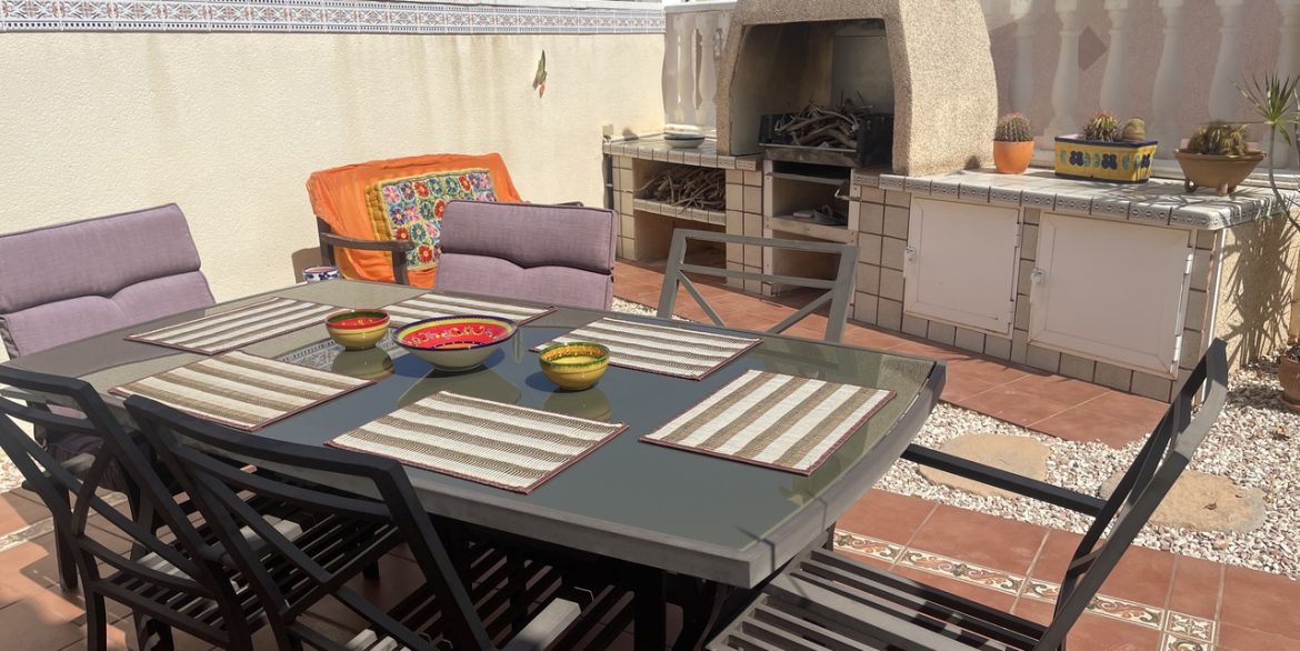 157948-villa-for-sale-in-algorfa-30548030-large