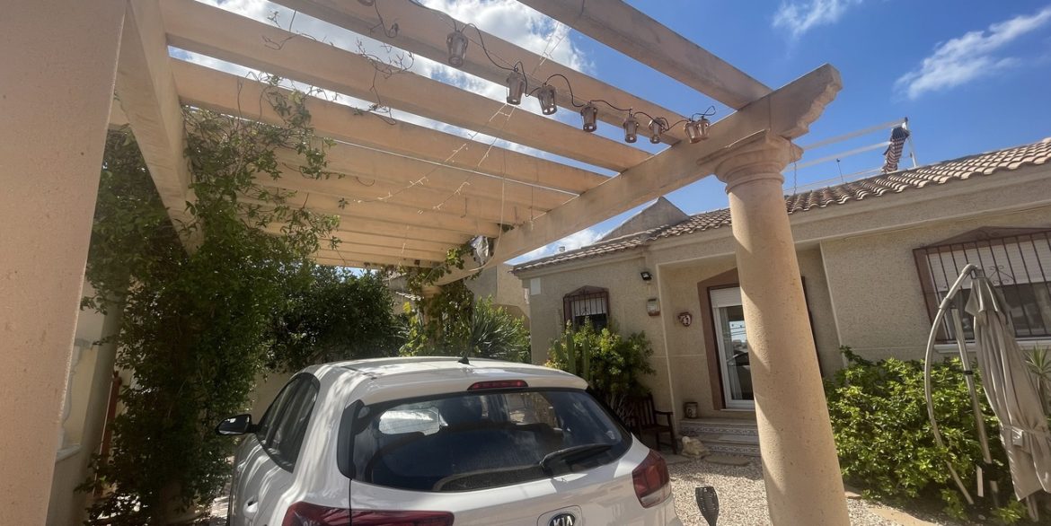 157948-villa-for-sale-in-algorfa-30548042-large