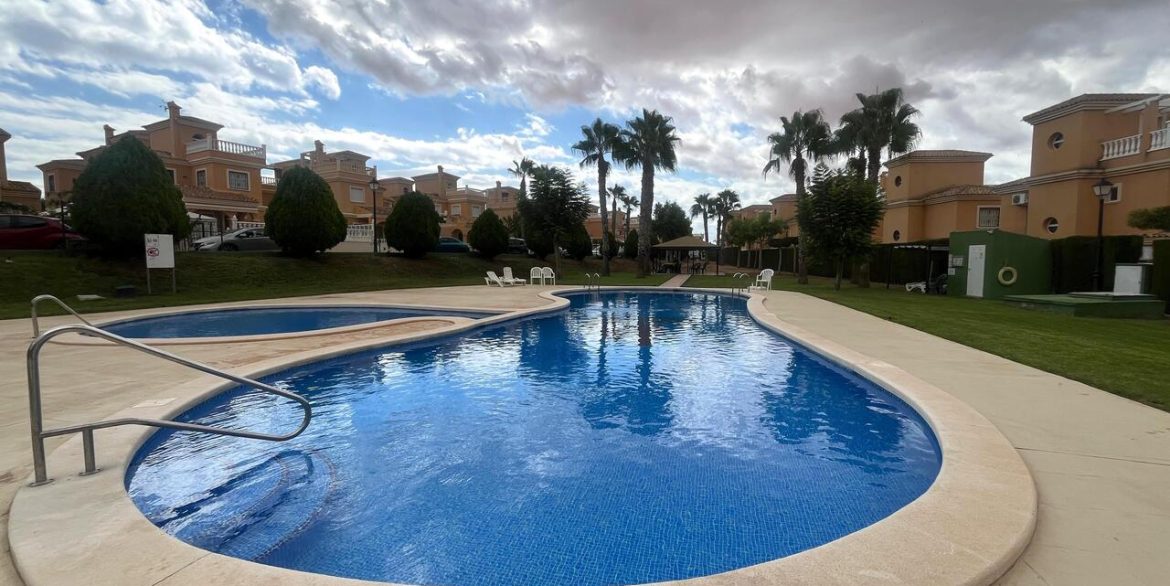 157963-villa-for-sale-in-algorfa-30552380-large