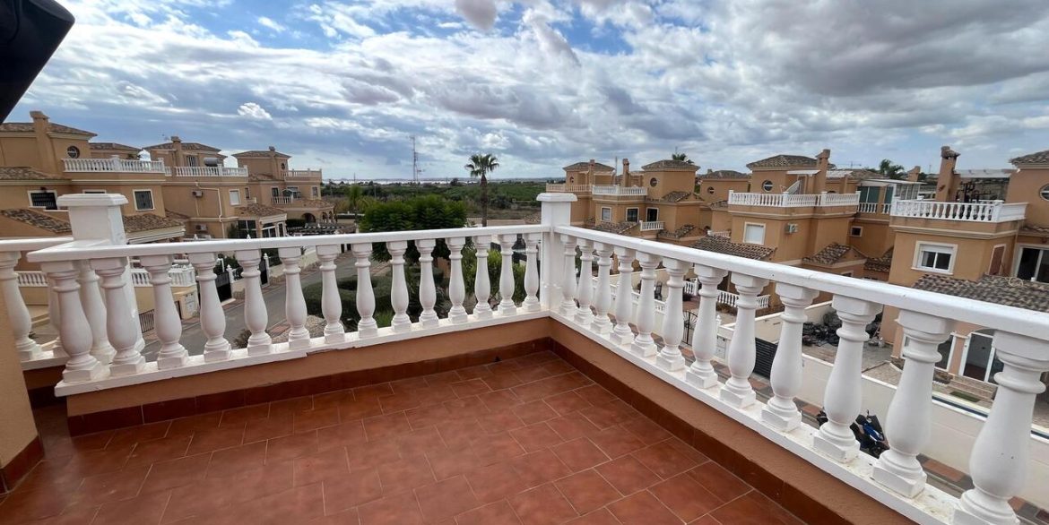 157963-villa-for-sale-in-algorfa-30552384-large