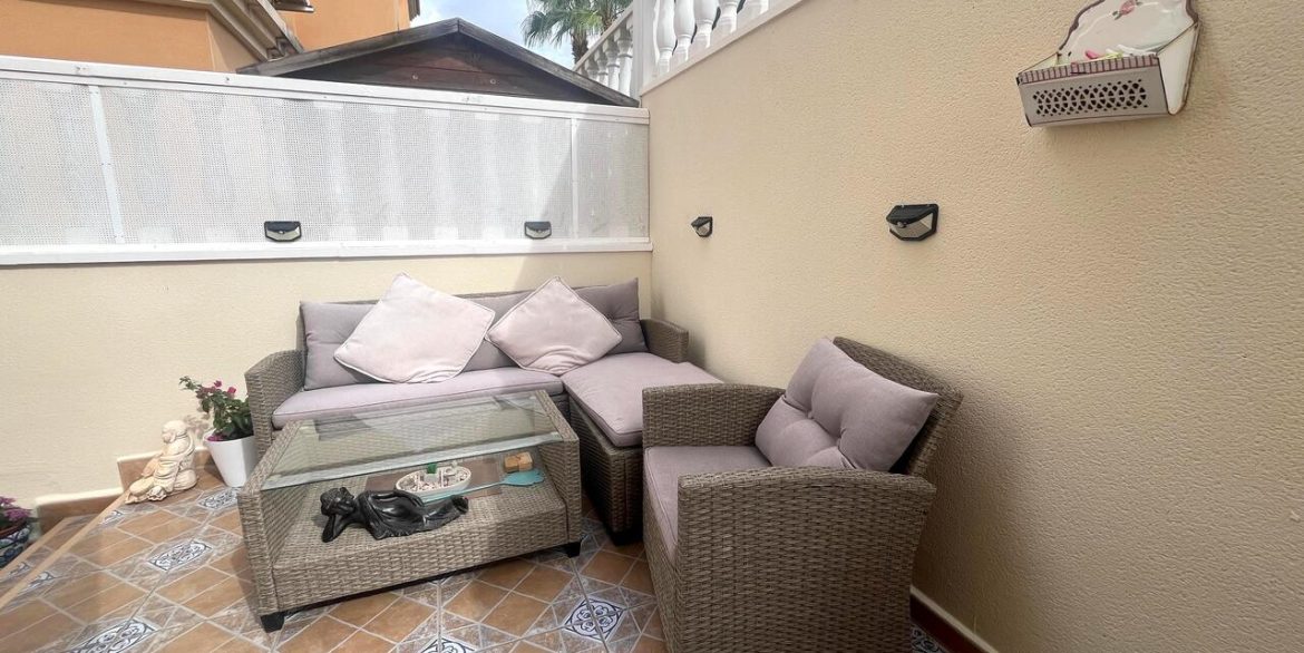 157963-villa-for-sale-in-algorfa-30552388-large