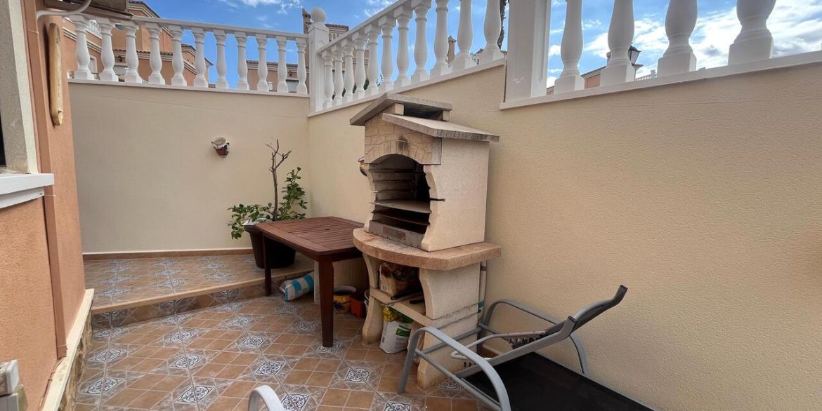 157963-villa-for-sale-in-algorfa-30552396-large