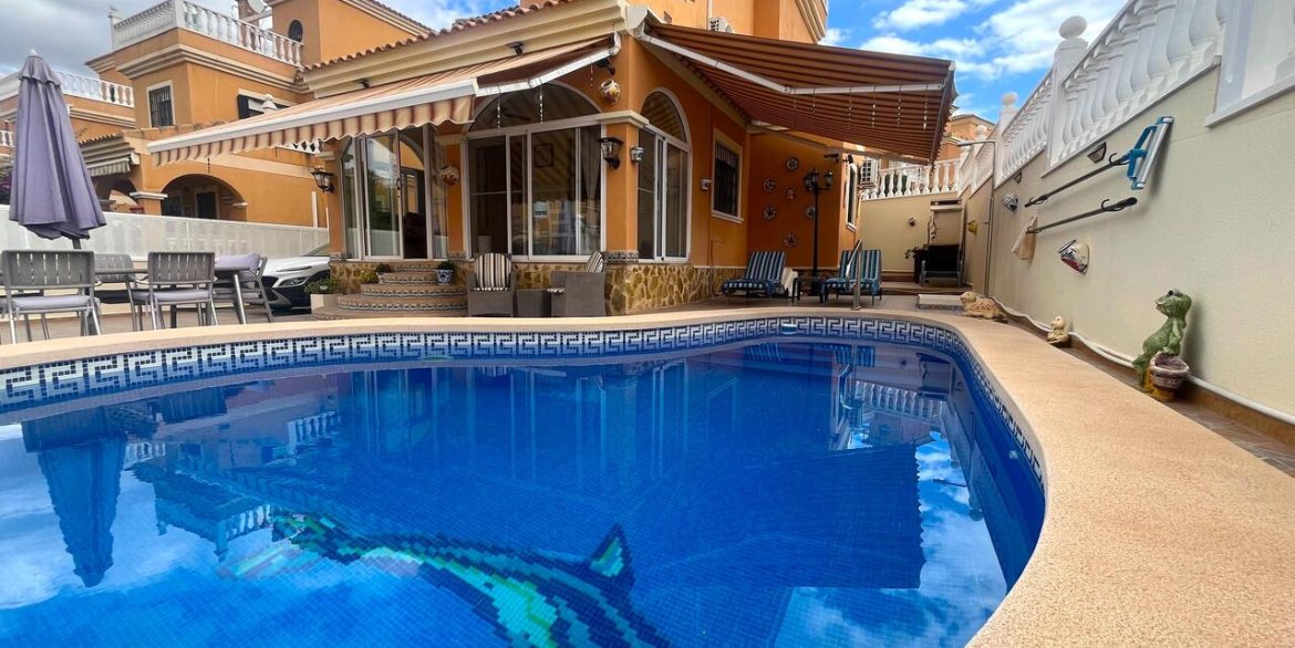 157963-villa-for-sale-in-algorfa-30552406-large