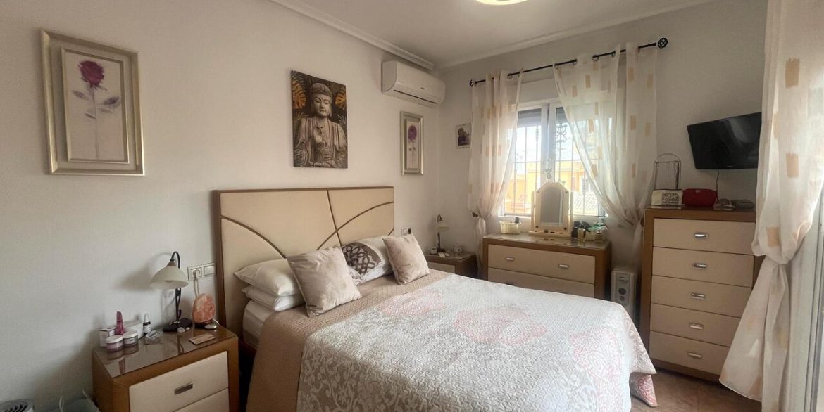 157963-villa-for-sale-in-algorfa-30552413-large