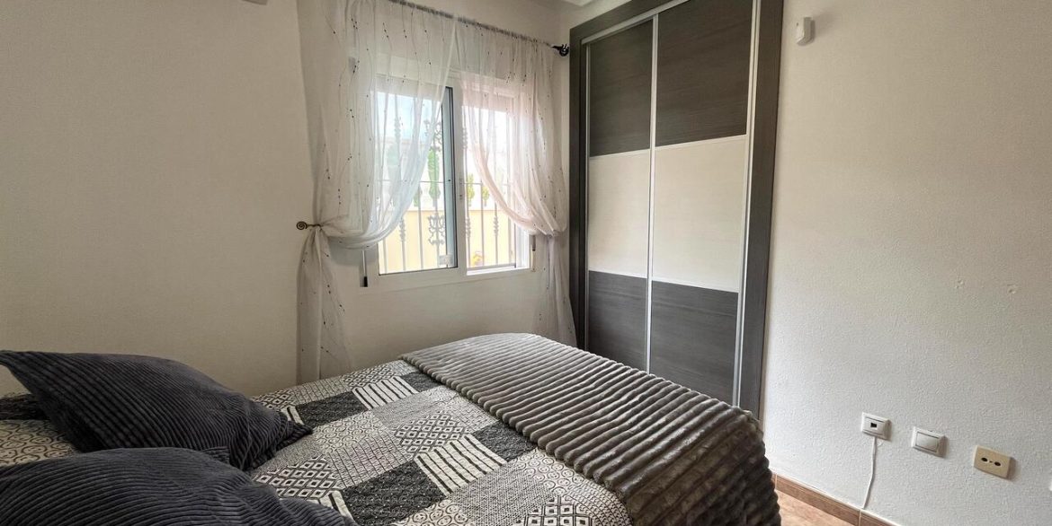 157963-villa-for-sale-in-algorfa-30552421-large