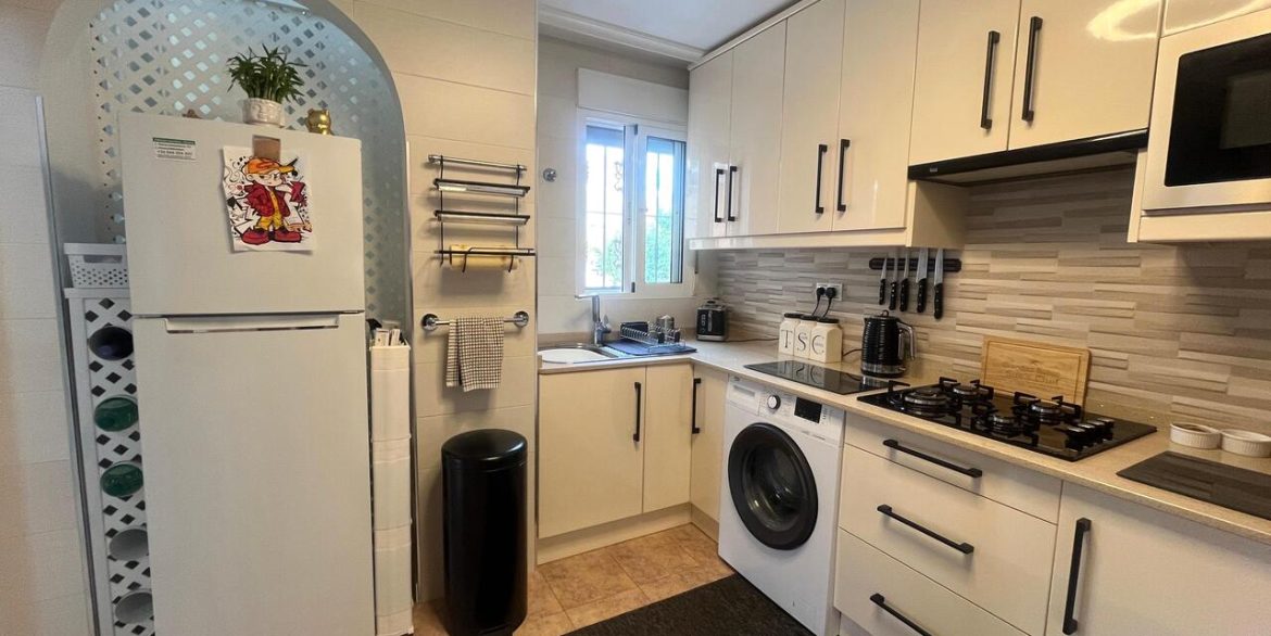 157963-villa-for-sale-in-algorfa-30552428-large