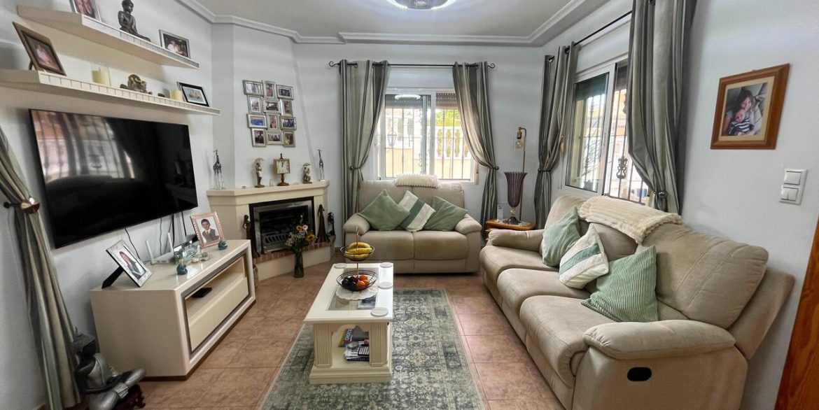 157963-villa-for-sale-in-algorfa-30552435-large
