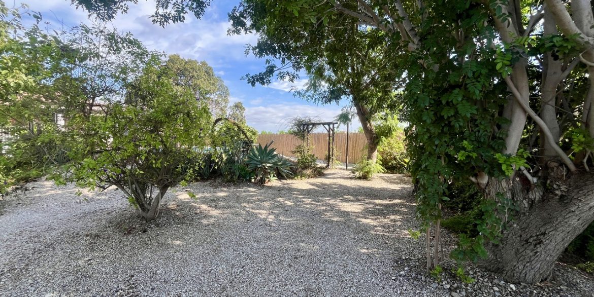 157982-villa-for-sale-in-orihuela-30559296-large